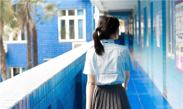 城阳如何找到一个可以帮助我生孩子的女人？